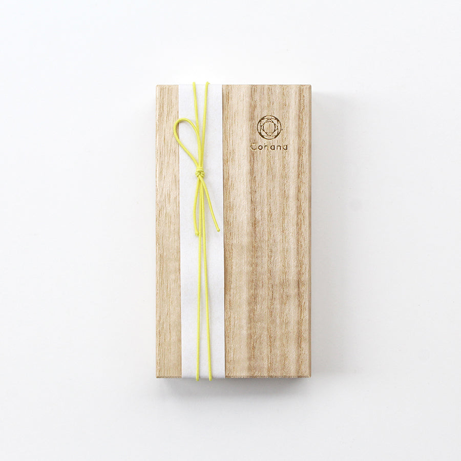 【予約販売：入荷11月下旬】Anniversary漆と金蒔絵の小ばさみ