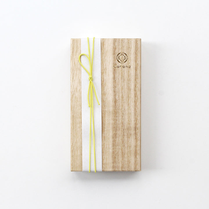 【予約販売：入荷11月下旬】Anniversary漆と金蒔絵の小ばさみ