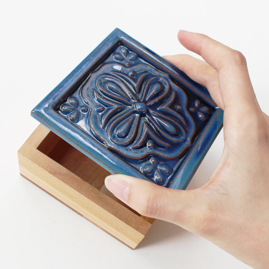 【数量限定・予約:入荷10月中旬】淡路瓦の道具箱 紺藍 (45-477 本体のみ)