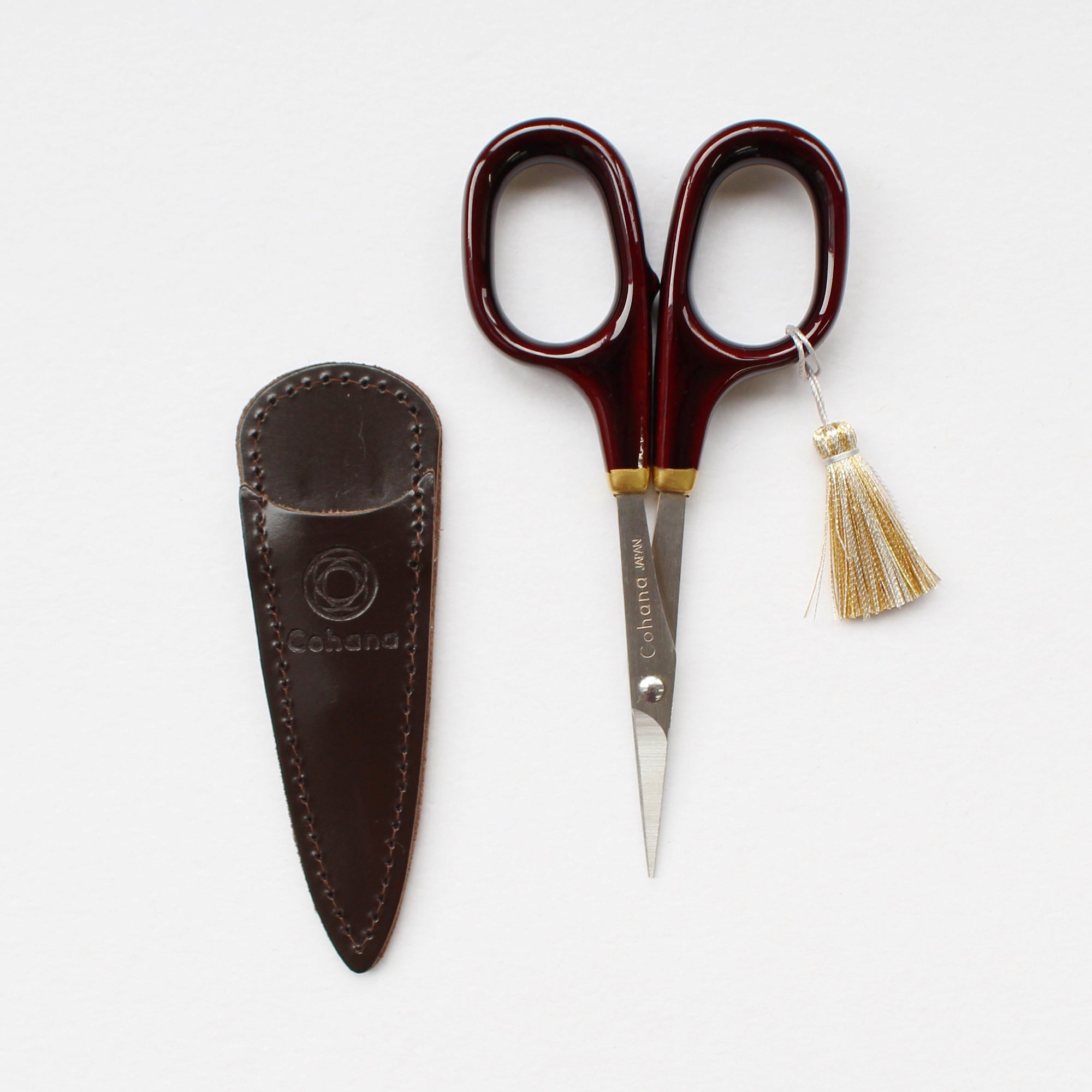 Cohana はさみ 漆と金蒔絵の小ばさみ 溜塗り 漆と金蒔絵の小ばさみ 溜塗り (45-139) – Cohana Online Store